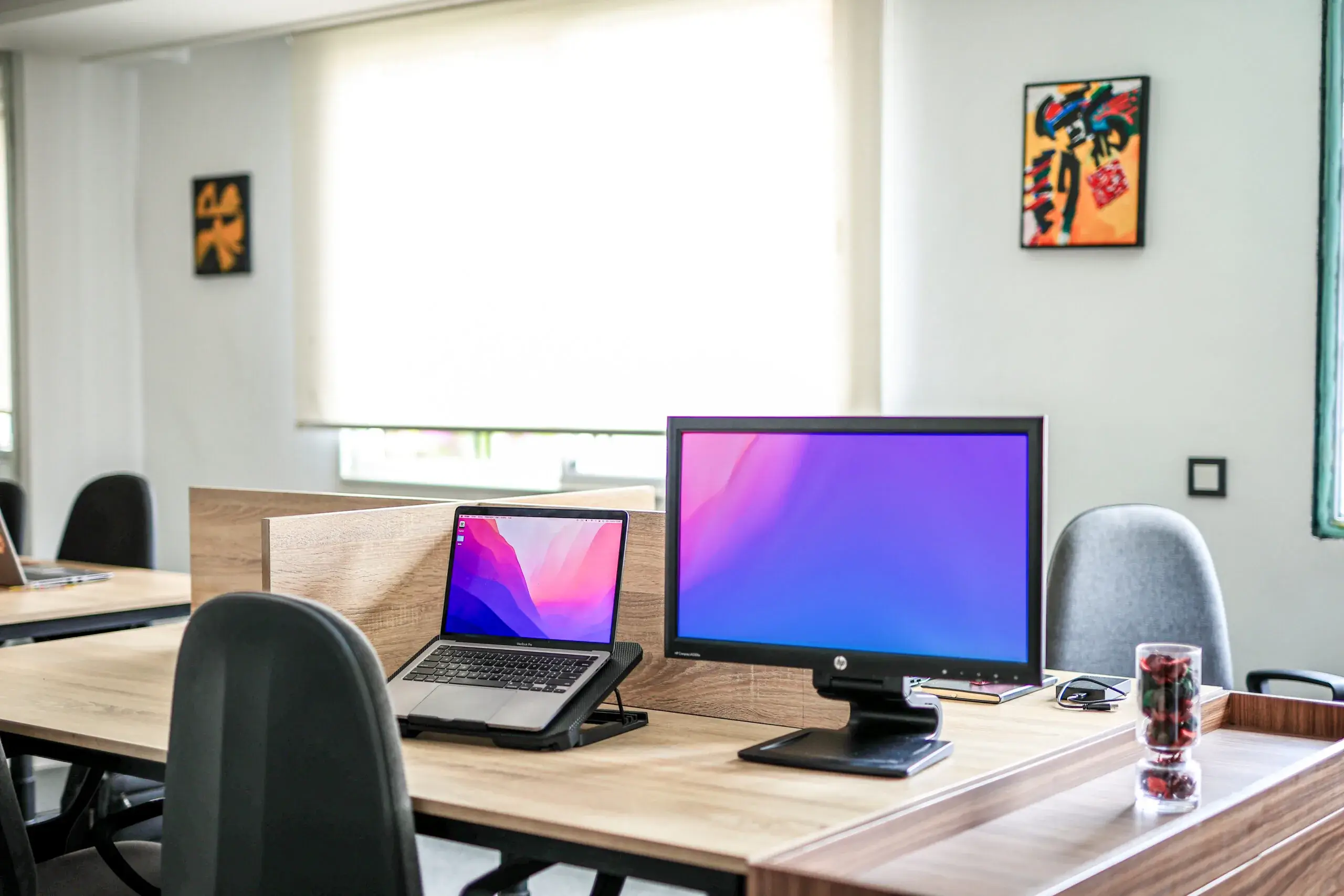 bureau-open-space-rabat Coworking à Rabat - Forfait hebdomadaire pour travailleurs flexibles